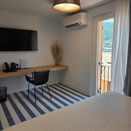 Valesmeralda Boutique Rooms, Marina بورتو كيرفو
