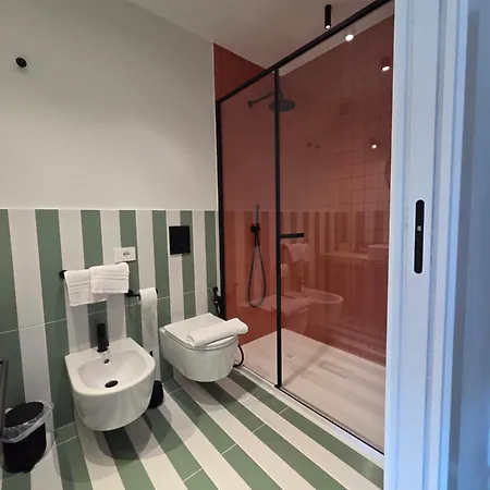 Valesmeralda Boutique Rooms, Marina