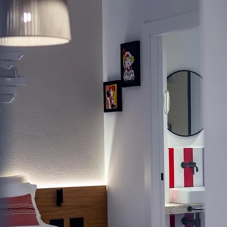 بيت ضيافة Valesmeralda Boutique Rooms, Marina Adults Only بورتو كيرفو