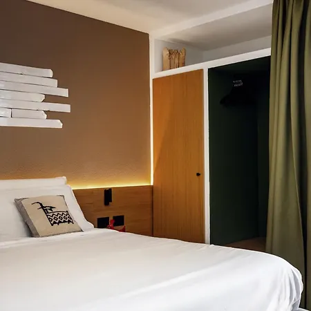 Valesmeralda Boutique Rooms, Marina Adults Only