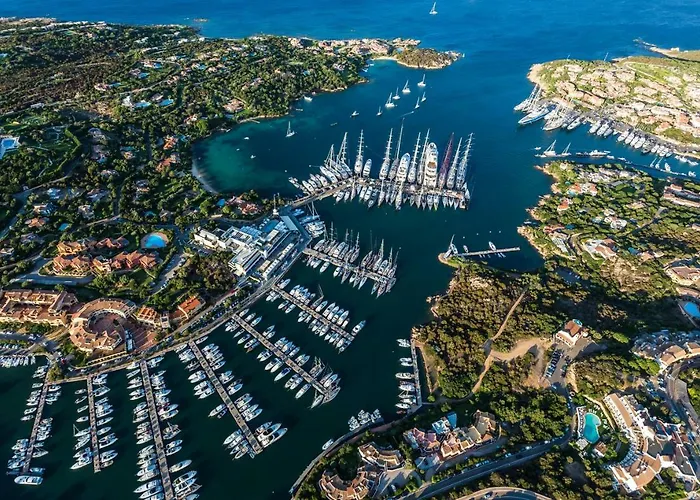 Valesmeralda Boutique Rooms, Marina Pensionat 4*