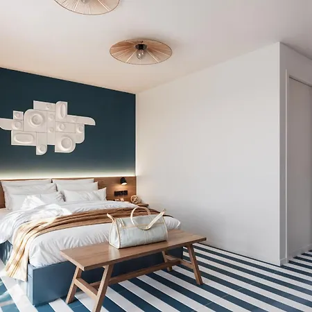 Valesmeralda Boutique Rooms, Marina * بورتو كيرفو