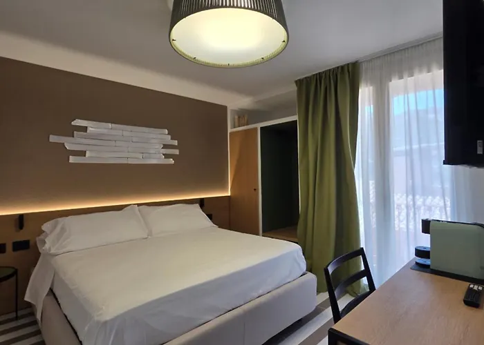 Valesmeralda Boutique Rooms, Marina Maison d'hôtes